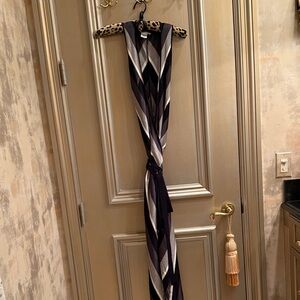 Alice + Olivia Black and Gray Chevron Patterned wrap dress